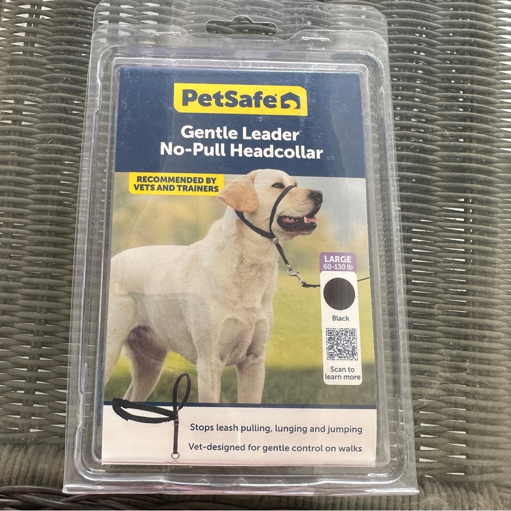 PetSafe‎ Gentle Leader Headcollar Large 60-130 lbs Stops Jumping Black